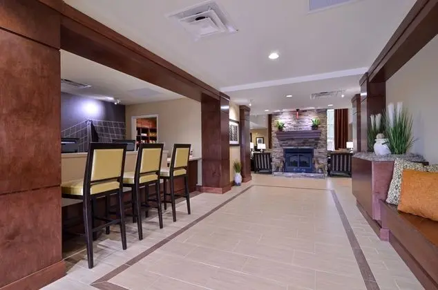 Staybridge Suites Tomball - Dış Mekan
