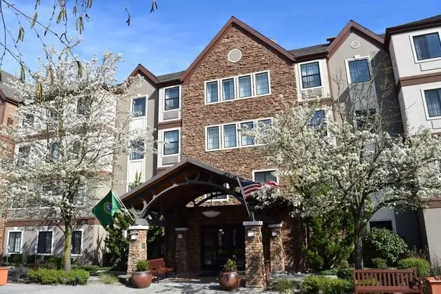 Staybridge Suites Vancouver Portland Metro - Dış Mekan