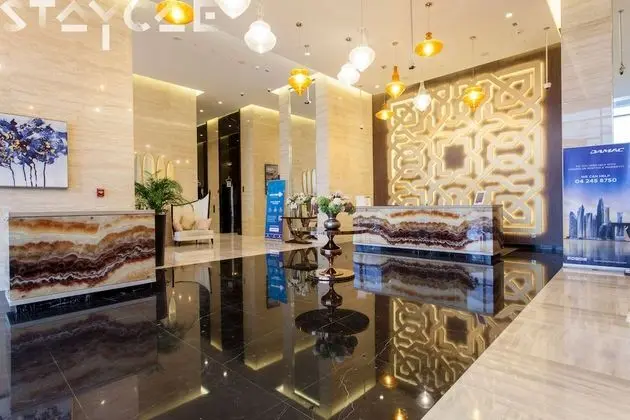 Staycae Ghalia - Lobi
