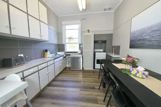 Staycation Holiday Bendigo Pet-Friendly - Mutfak