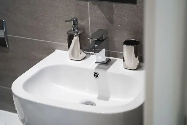 Staycay - Superb 1-bed Apartment in Sheffield City Centre - Banyo Tipleri