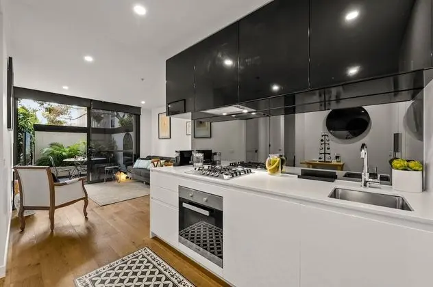 StayCentral - Hawthorn East - Study, 2 Car spaces - Öne Çıkan Resim