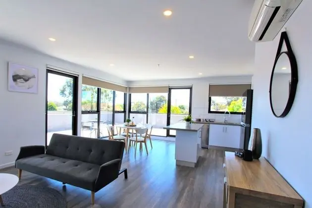 StayCentral-Heidelberg Heights Penthouse - Oda Düzeni