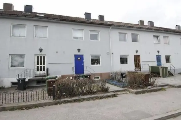 StayPlus Four-Bedroom Holiday House