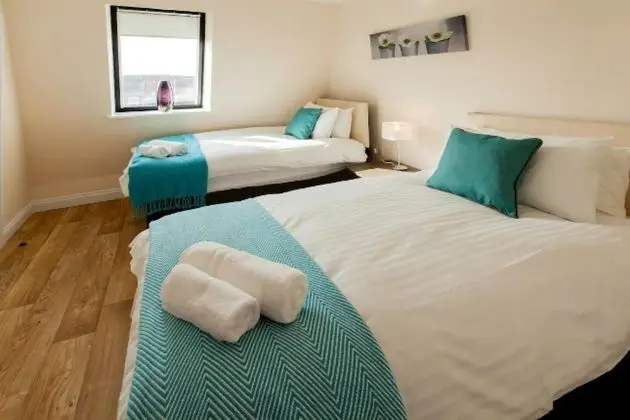 Stayzo Castle Point Apartments Premier Lodge