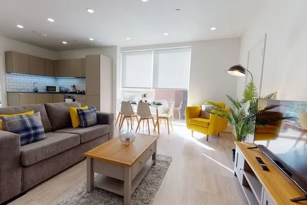 Stayzo Platform North - Town Centre Stevenage - Oda