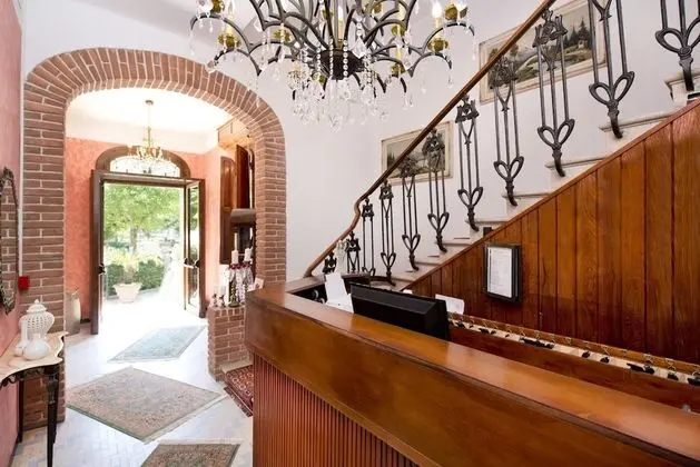 Hotel Stefania - Lobi