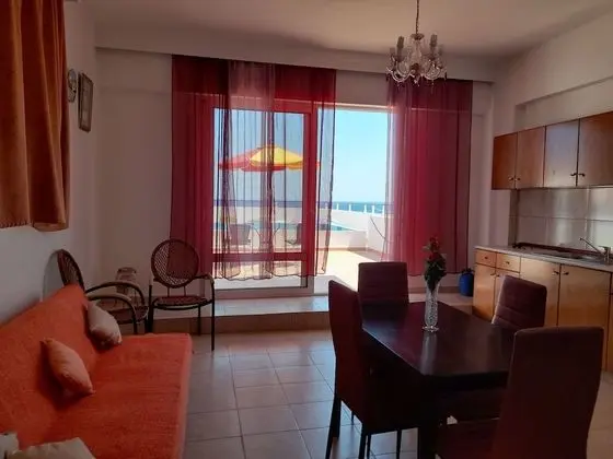 Stegna Sunrise Suite With Private Pool & sea View - Oda Düzeni