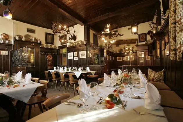 Steichele Hotel & Weinrestaurant - Yerinde Yemek