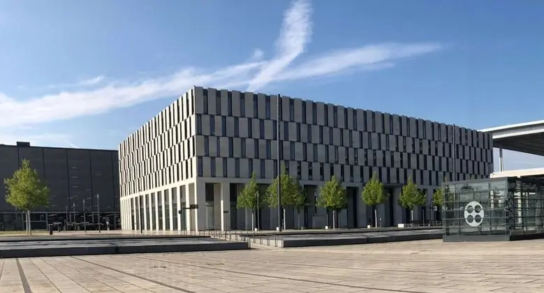 Steigenberger Airport Hotel Berlin - Öne Çıkan Resim