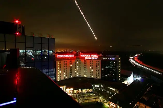Steigenberger Airport Hotel - Genel