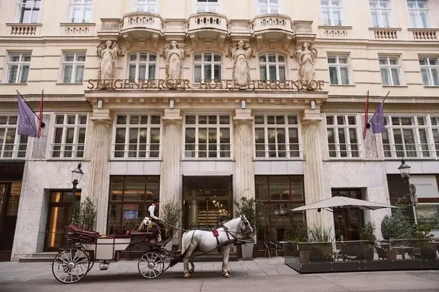 Steigenberger Hotel Herrenhof - Öne Çıkan Resim
