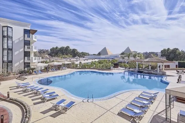 Steigenberger Pyramids Cairo - Havuz