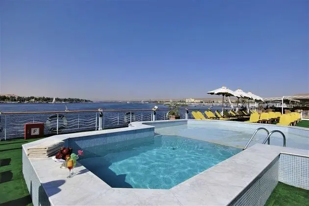 Steigenberger Senator Nile Cruise - Every Saturday from Luxor for 07 Nights - Havuz