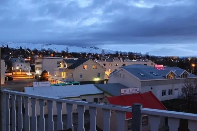 Steinaskjól Apartments - Strandgata