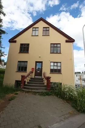 Steinaskjól Guesthouse - Dış Mekan
