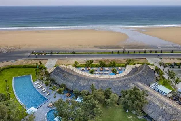 Stelia Beach Resort