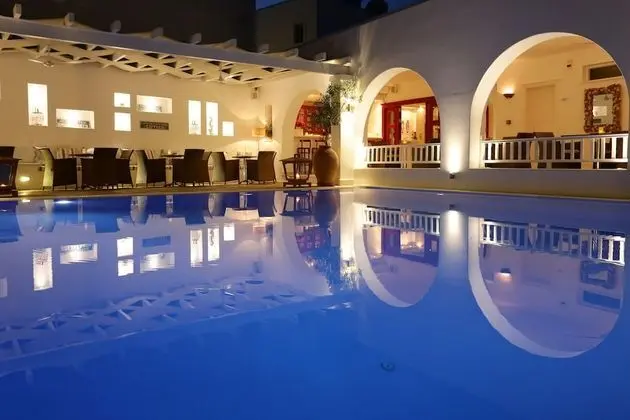 Stelia Mare Boutique Hotel - Havuz