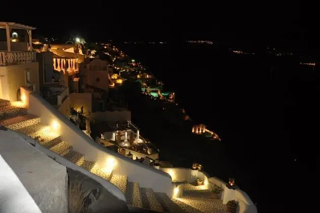 Stelios Rooms Golden View - Genel