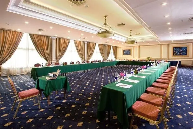 Stella Grand Hotel