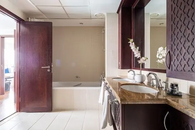Stellar 2BR Apartment With Dazzling Views Of The Burj Khalifa - İç Mekan