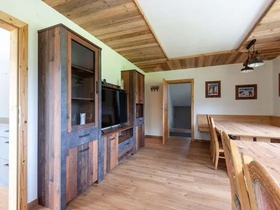 Stellar Holiday Home in Hopfgarten With Roof Terrace - İç Mekan