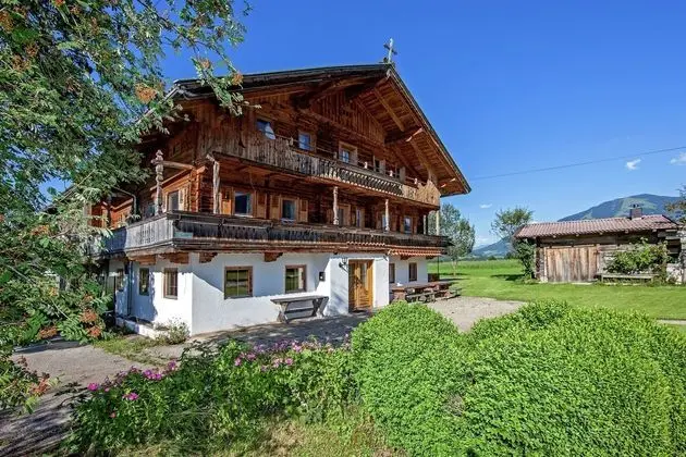Stellar Holiday Home in Hopfgarten With Roof Terrace - Öne Çıkan Resim