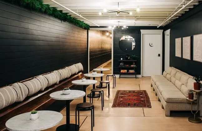 Stellar Suites - Lobi
