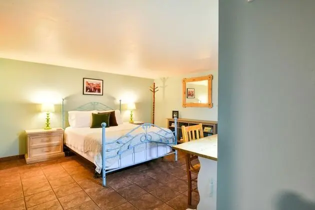 Stellaruby Cottages - All Three Homes - Oda