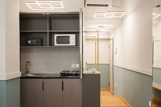 Step One - Luxury Suites right in the heart of Acropolis next to metro station - Mutfak