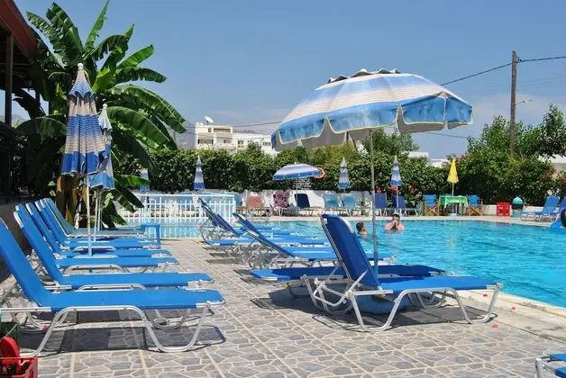 Stergia Apartments - Havuz
