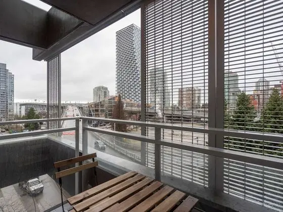 Sterling Suites - Yaletown