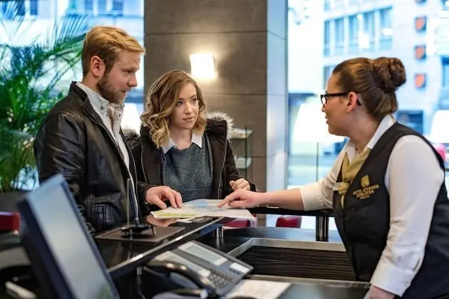 Hotel Sternen Oerlikon - Lobi