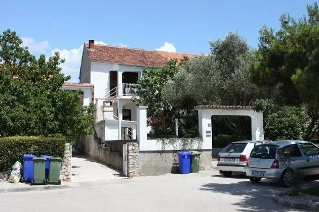 Stipe - Free Parking - A1