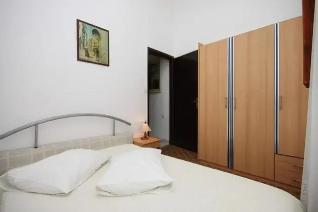 Stipe - Free Parking - A1 - Oda