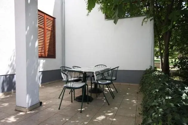 Stipe - Free Parking - A1 - Öne Çıkan Resim