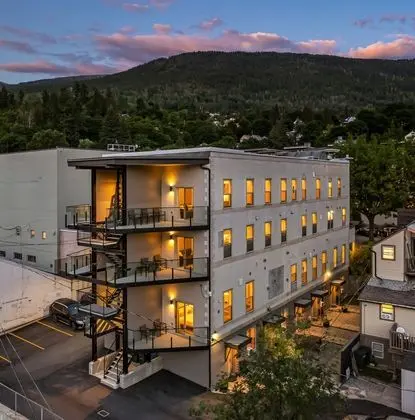 Stirling All Suites Hotel - Dış Mekan
