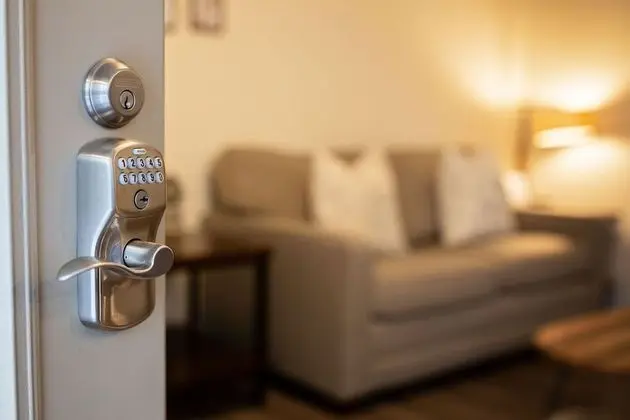 Stirling All Suites Hotel - Oda