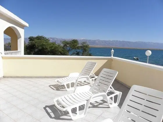 Stjepan- 10 m From Beach - A3 1.kat Lijevo - Dış Mekan