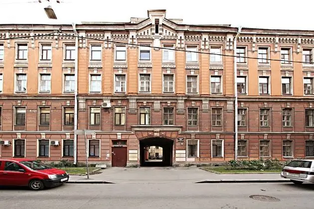 STN Apartments on Grafskiy