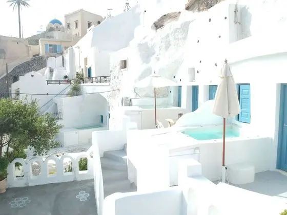 Stoa Cave Villas
