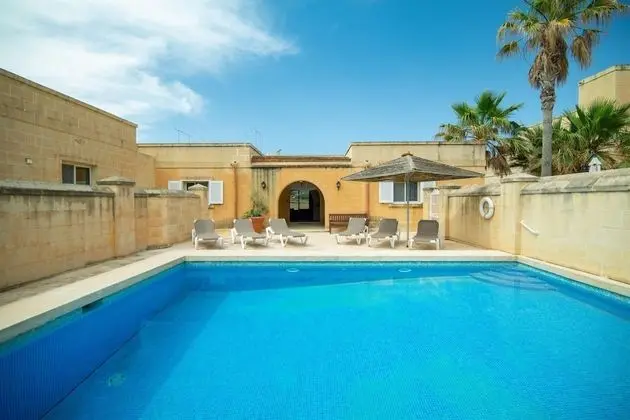 Stocks Holiday Home - Opening June 2019