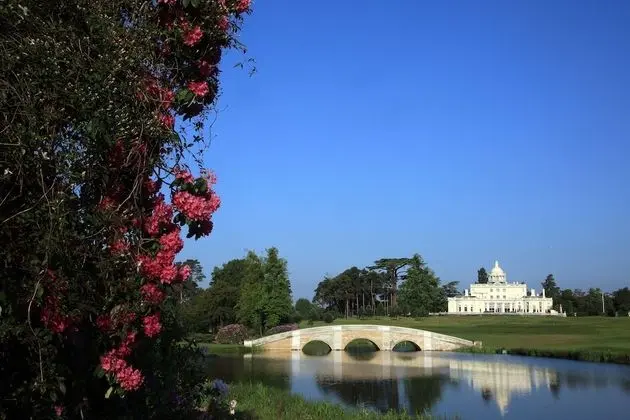 Stoke Park Country Club Spa and Hotel - Oda