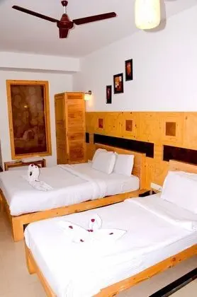 Hotel Stonarc - 1