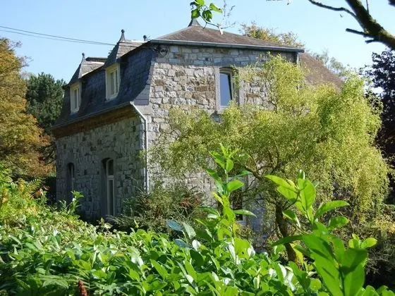 Stone-built Holiday Home in Dinant With Private Terrace - Dış Mekan