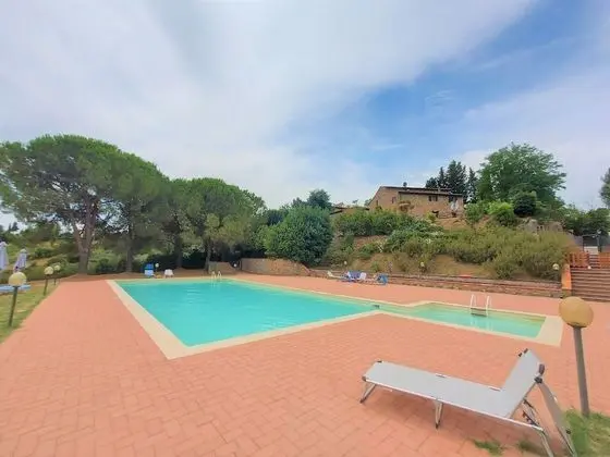 Stone Farmhouse in Gambassi Terme-fi With Swimming Pool
