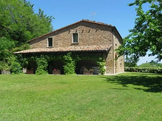 Stone House in the Green Rolling Hills of the Apennines With Garden