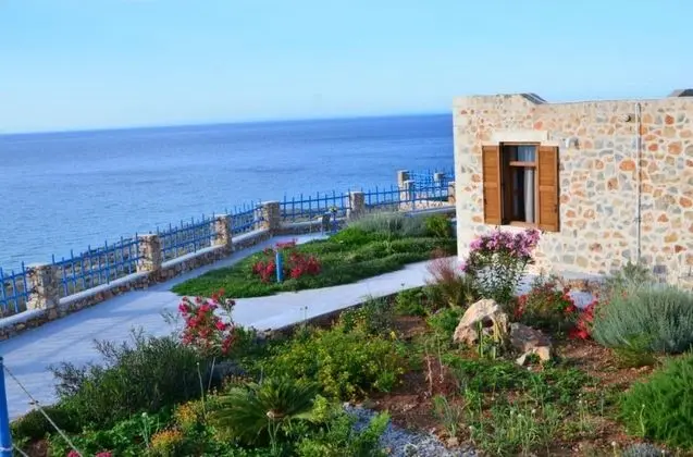 Stone Villa I in Petres