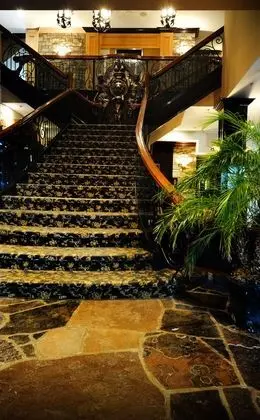 STONE MILL INN