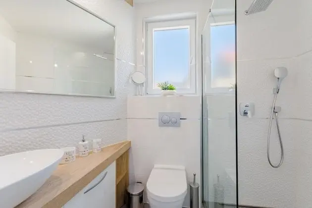 Villa Stone Pearl - Two Bedroom Holiday House With Pool ID Direct Booker 7955